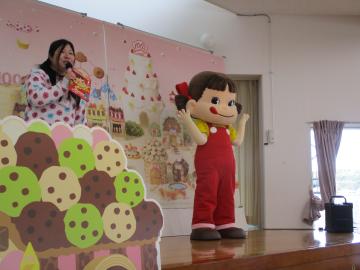 ペコちゃん登場！
