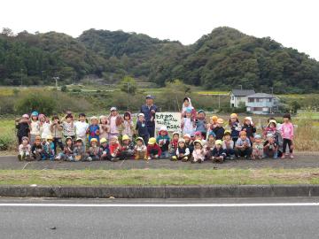 中央・竹岡・峰上のみんなと